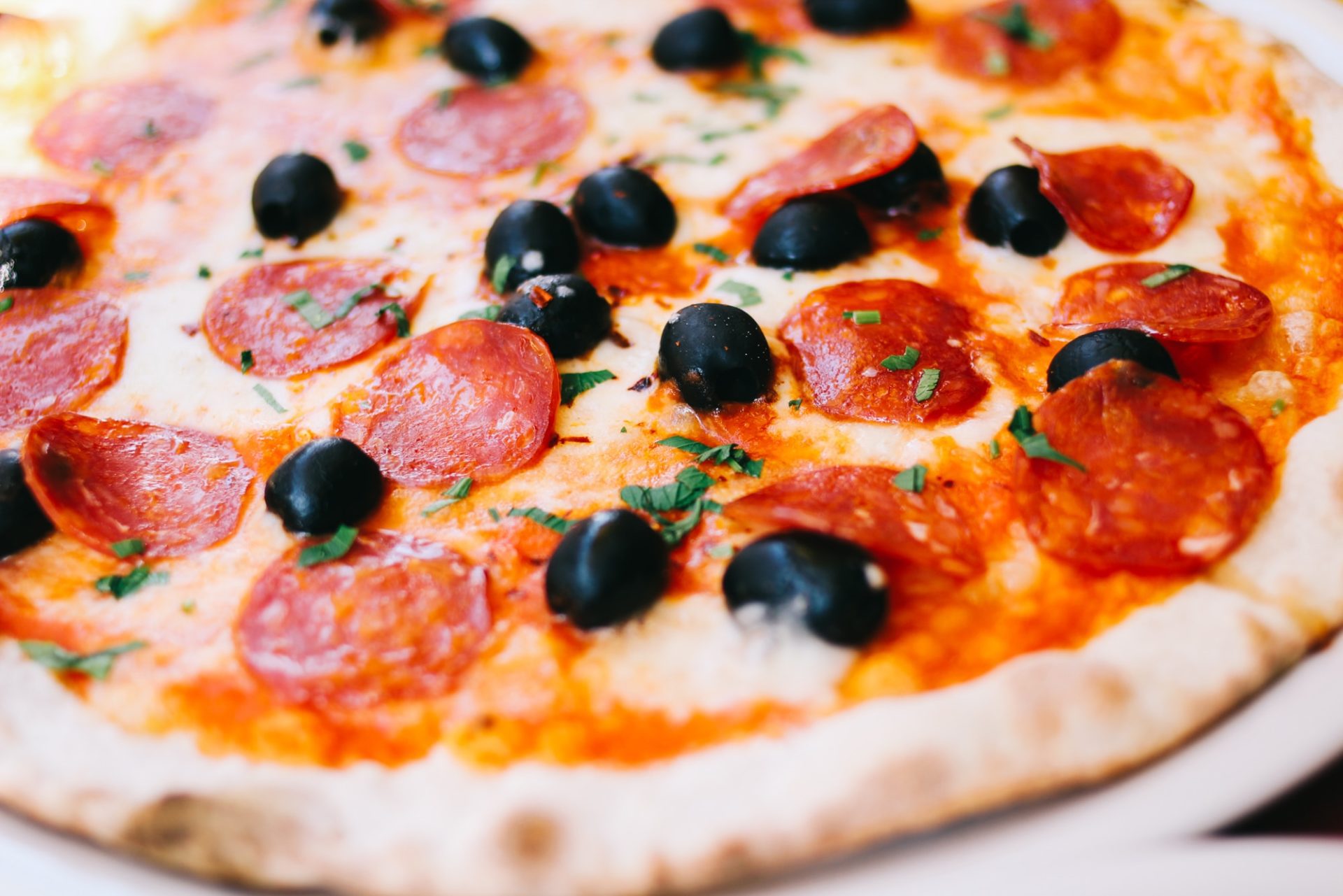 The Secrets of Gastronomy: How Master Chefs Customize Their Domino’s Pizza